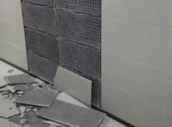 双流瓷砖空鼓维修公司分享下双流墙砖松动维修的知识